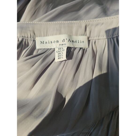 Maison d Amelie Silver Gray Silky Satin Large Puffed Sleeves V Neck Boho Flowy‎ - Picture 4 of 4